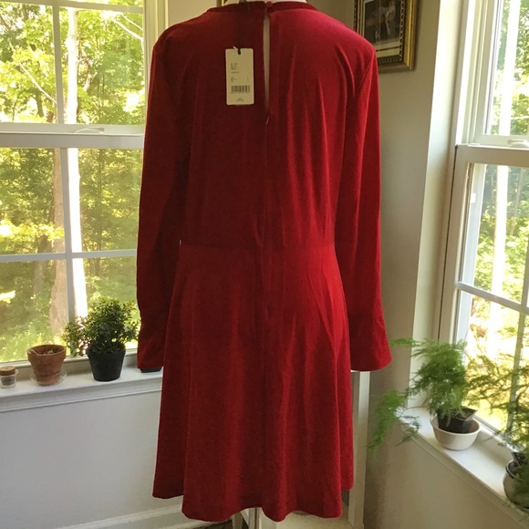 Dress Large Red Poinsettia, Velvet Stretch NWT - Picture 3 of 10